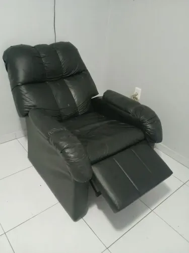 Poltrona reclinável 