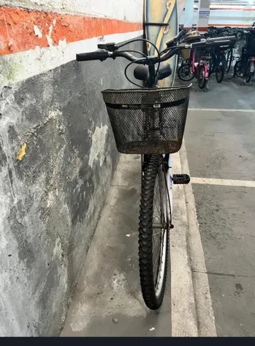 Bicicleta feminina raridade