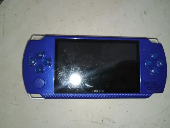 Mimi vídeo game portátil luatek azul com defeito 
