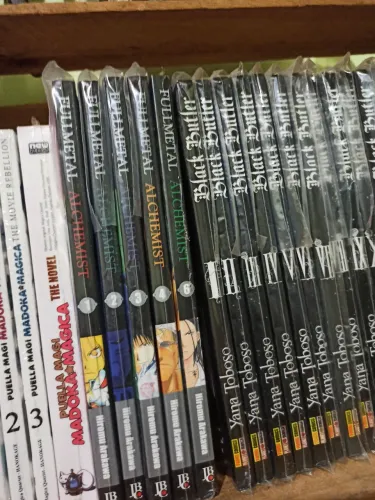 Mangá Fullmetal Alchemist 1 ao 4 + 6 JBC