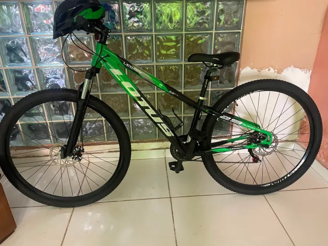 Bicicleta aro 29 - Nova