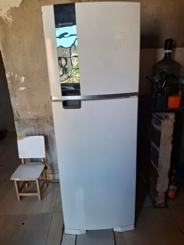 Geladeira Brastemp 375L