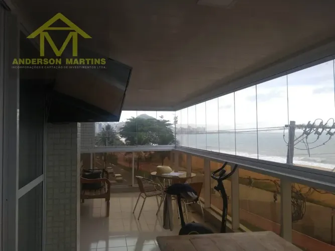 Apartamento Montado em Praia da Costa: 4 Quartos com Suíte com 300 m²