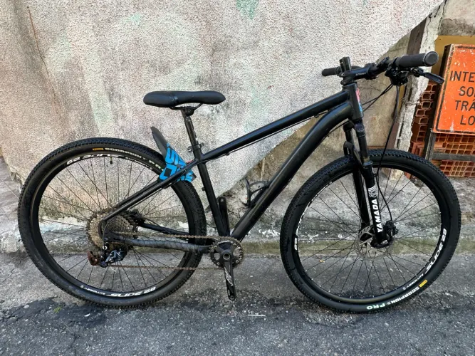Bike Aro 29 Bicicleta Seminova 1x12 Marchas Freio a Disco