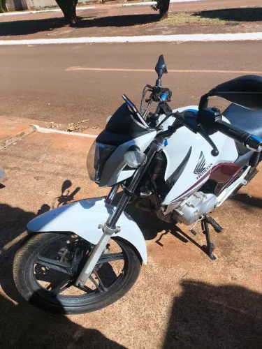 Vendo essa moto 