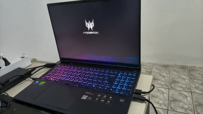 Hélios Neo 16 AI i9 Ultra 275hx