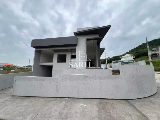 WLA/Imóvel para venda possui 140 metros quadrados com 3 quartos em Forquilhas - São José -