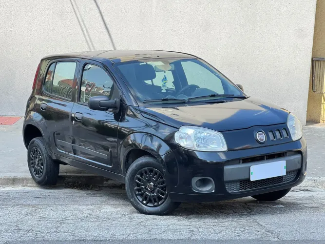 Fiat Uno Vivace/rua 1.0 EVO Fire Flex 8V 5P 2013