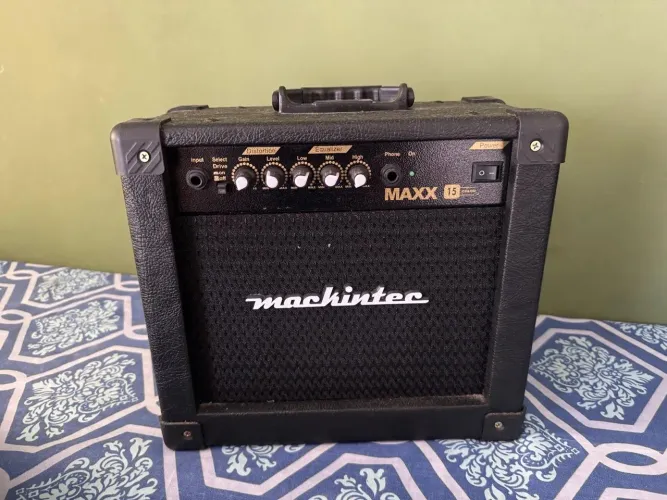 Caixa de som Amplificador Mackintec Maxx 15 