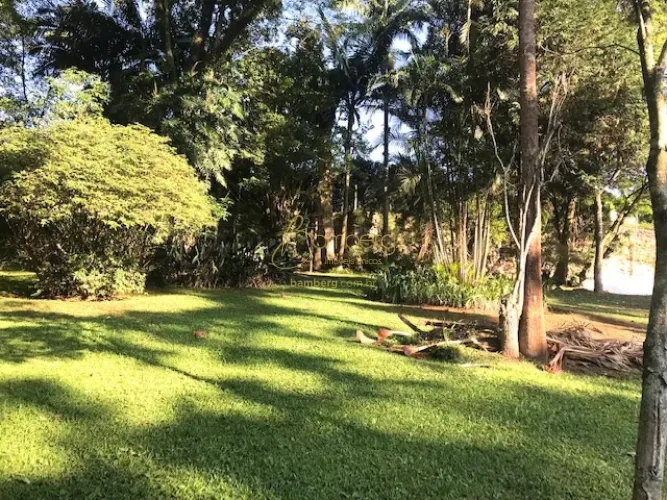 TERRENO NO CONDOMÍNIO CHÁCARA FLORA - PRONTO PARA A IMPLANTAÇÃO DO SEU SONHO