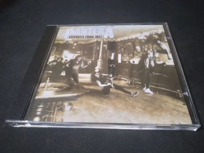 CD PANTERA - COWBOYS FROM HELL