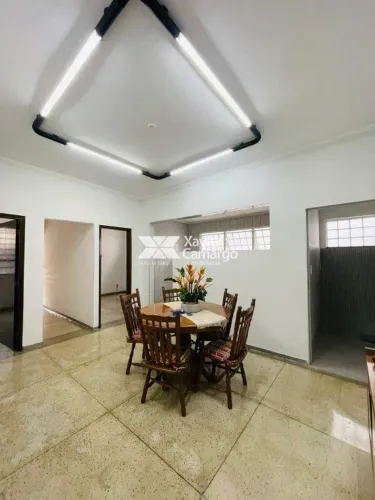 Casa comercial para locação no Centro - Rio Claro/SP.