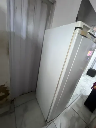 Vendo geladeira