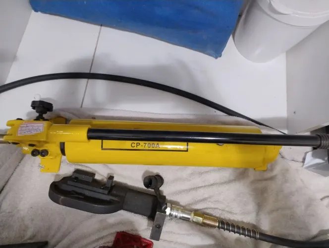 Bomba hidráulica Manual Ikeda