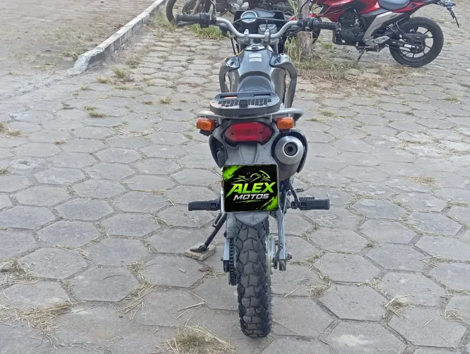 Honda Bross unico dono 150 R$ 9.900