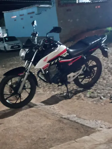Titan 160