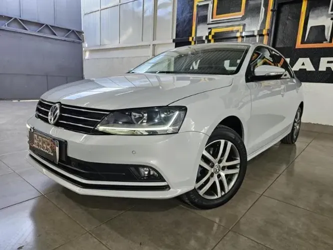 Volkswagen Jetta Comfortline 1.4 TSI 16V 4P Aut. 2017