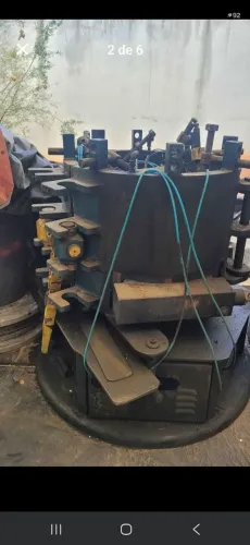 Maquina de reformar pneus