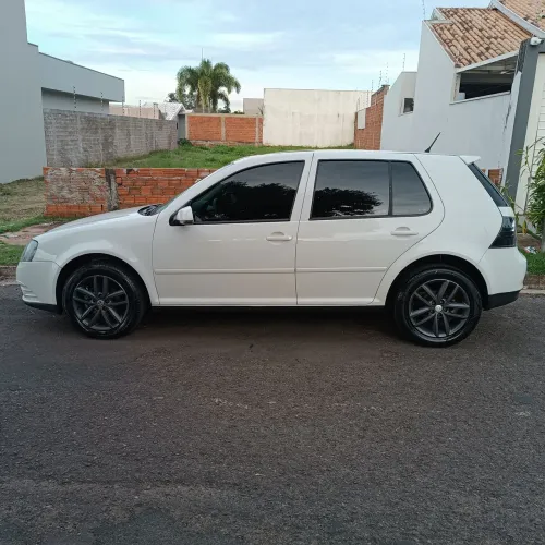 Volkswagen Golf Sportline 1.6 MI Total Flex 8V 4P 2014