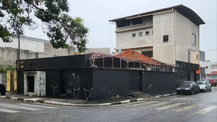 Prédio comercial no Jardim Piratininga (bom para escola, cozinha industrial, empresas, etc