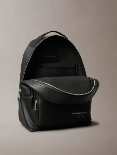 Mochila Calvin Klein - Nova