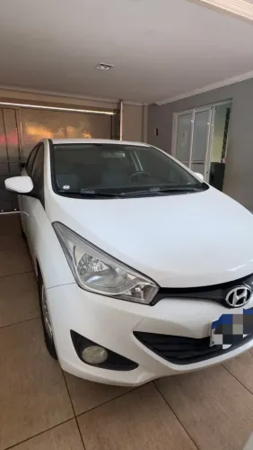 Hyundai HB20S C.style/c.plus1.6 Flex 16V Aut. 4P 2014