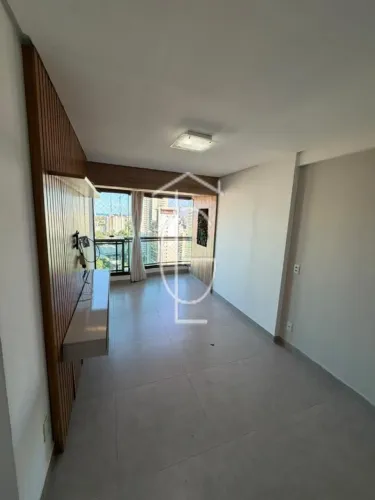 EXCELENTE APARTAMENTO DE 58 M² DISPONÍVEL PARA LOCAÇÃO NO ESPINHEIRO