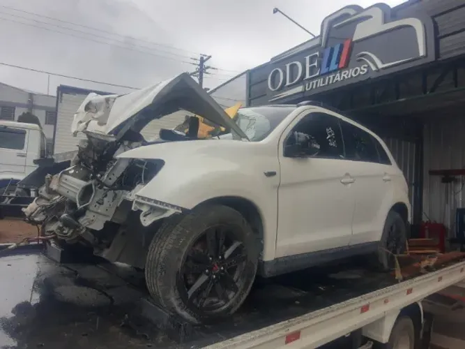 SUCATA MITSUBISHI ASX 2.0 2012 PARA RETIRADA DE PEÇAS