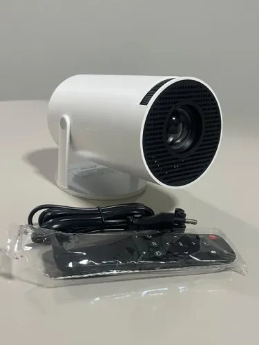 Projetor HY300