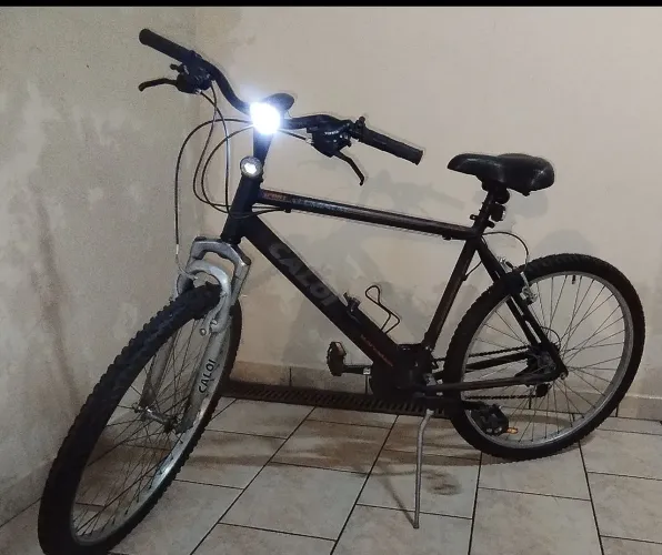 Bicicleta caloy aro 26 alumínio