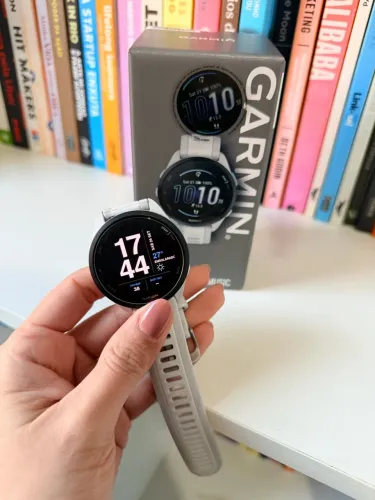 Garmin Forerunner 165 Music - Branco com Cinza - SEMI NOVO