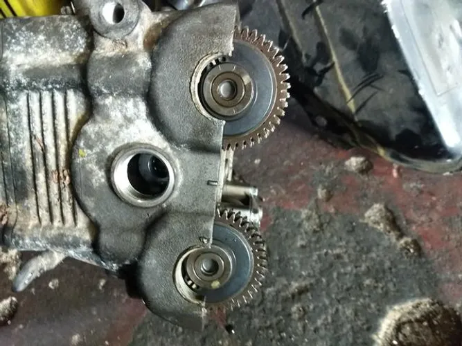 Cabeçote da Suzuki dl 1000