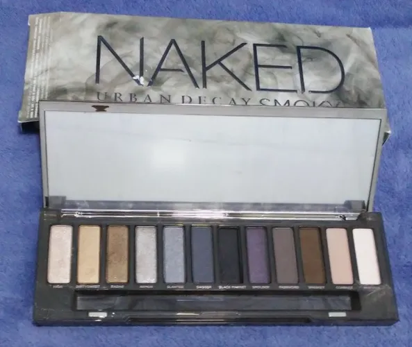 Estojo Raro de Paleta Sombras, Novo!!