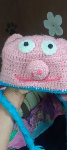 Chapéu de crochê infantil - Porquinho