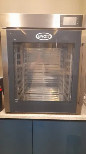 Mantenedor de temperatura da marca UNOX