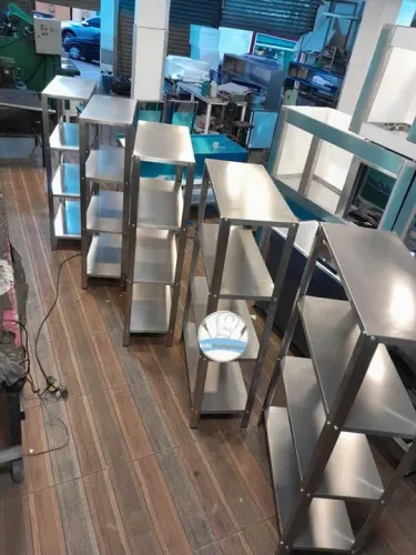 Estante em aço inox - Desmontável