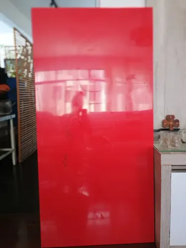 Placa/Fachada de ACM vermelho alto brilho 150x70cm