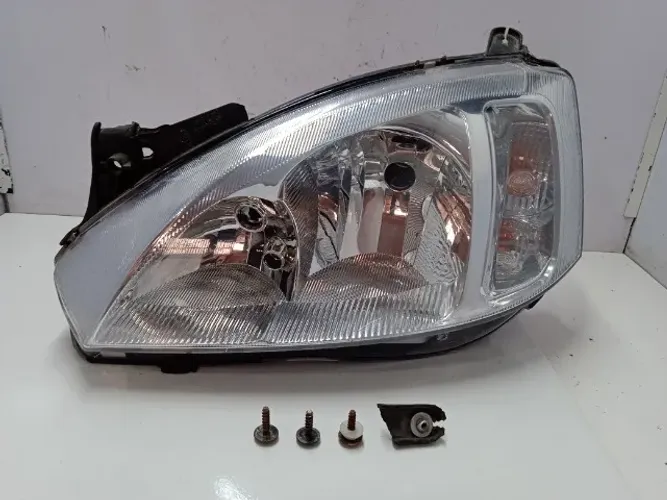 8293 Farol Esquerdo Chevrolet Corsa Montana 02 A 12 Orig Arteb