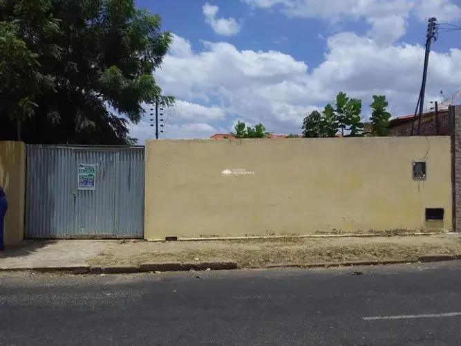 AV.NORONHA ALMEIDA - BAIRRO: SÃO JOÃO