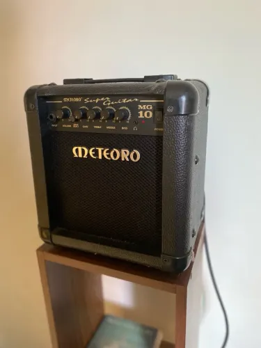 Amplificador Meteoro Super Guitar MG10