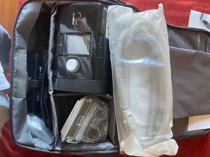 Mascara nasal com almofadas