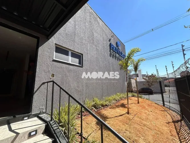 Salas comerciais para alugar em Coworking, 8 e 10 m² por R$ 1.800/mês - Jardim Estoril - B