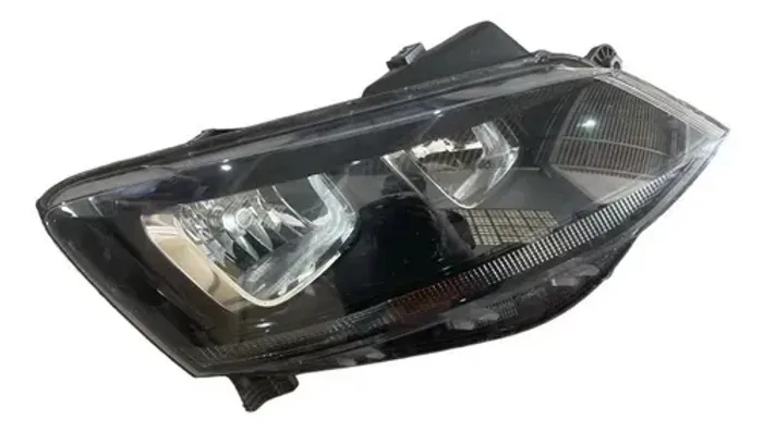 Farol Direito Vw Fox 2009/2015