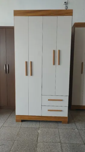 guarda roupa solteiro 4 portas 