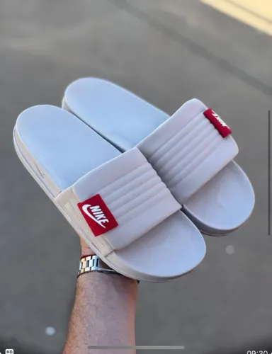 Chinelo Nike veja o catálogo completo 