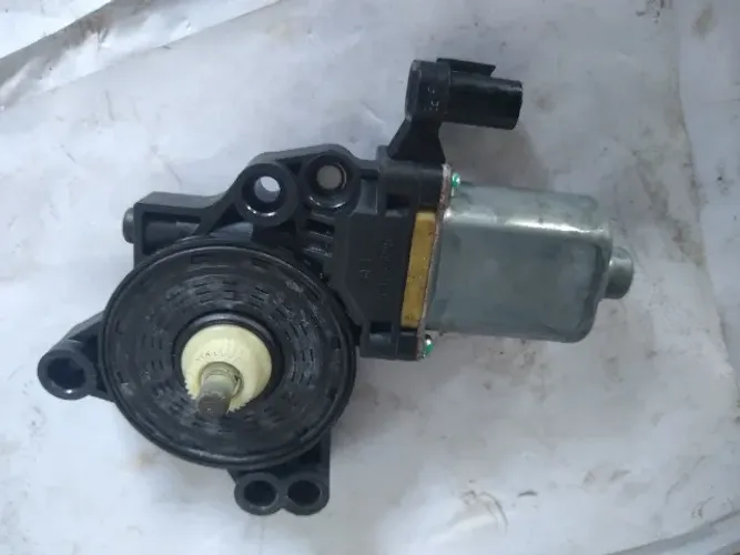Motor Vidro Eletrico Tras Hb20 (usado )