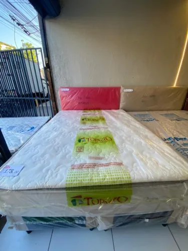 Cama Queen Topazio 158x198cm 