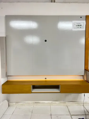 Painel de Tv com Led suporta tv até 70 polegadas com entrega Imediata