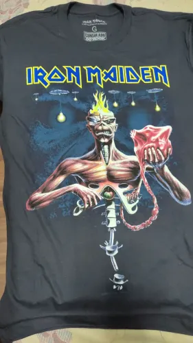 Iron Maiden - Camiseta ( Leia a descrição)