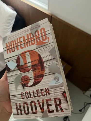 Livro Novembro Nove